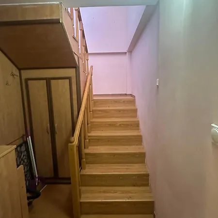 بيت للعطل амбър